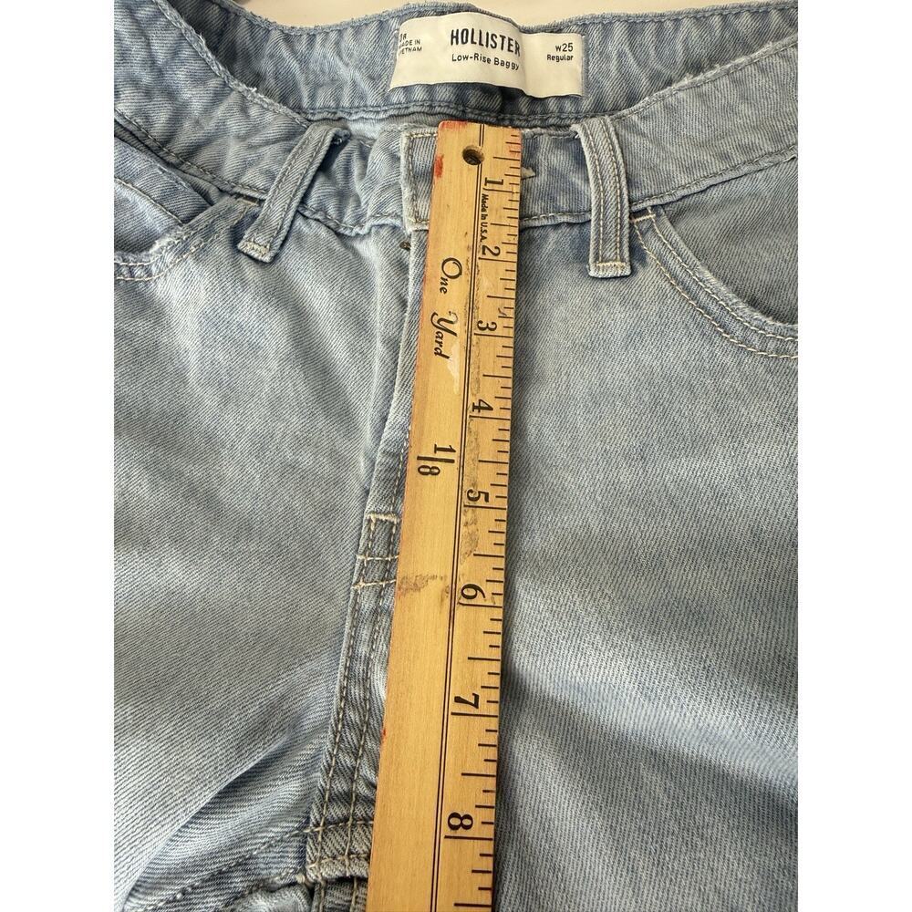 Hollister Women’s Low Rise Baggy Light Wash Jeans Size 0 R Waist 25 Inseam 30 - Picture 10 of 12